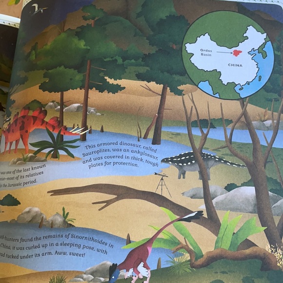 Atlas of Dinosaur Adventures - Picture 4 of 11